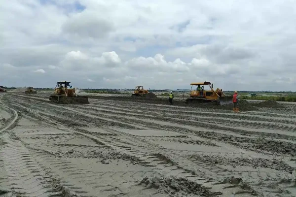 12.-Land-leveling-Compaction.webp